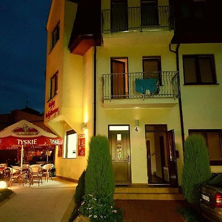 Pokoje Goscinne Jantar Lukecin Exterior photo
